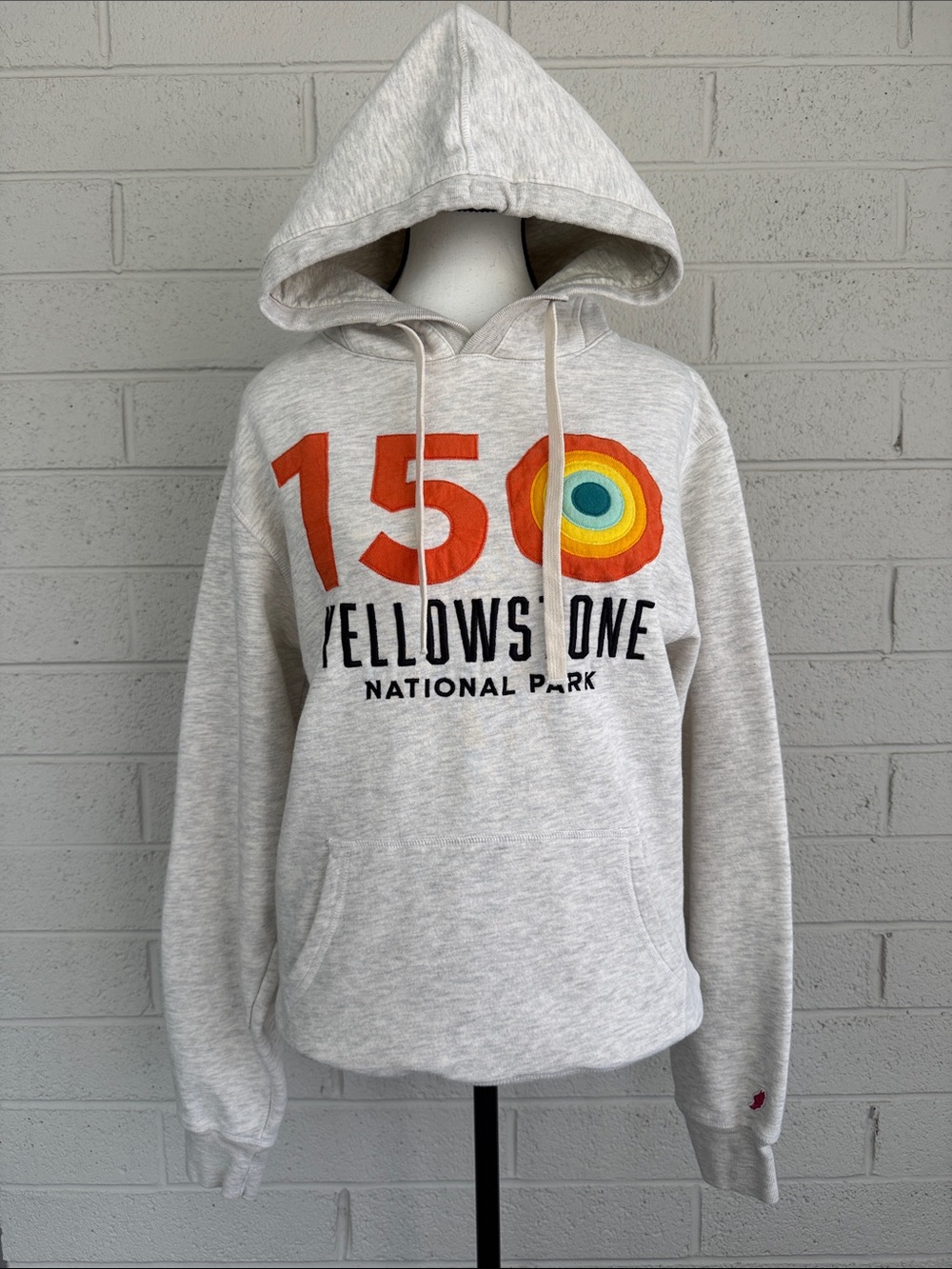 Yellowstone National Park 150 Anniversary Hooded Sweatshirt Medium